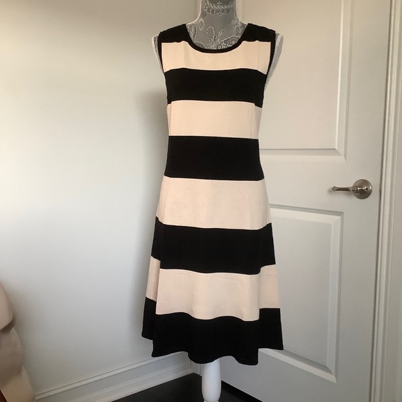 Just...Taylor Women's Dress, Size XL NWOT - Picture 1 of 10